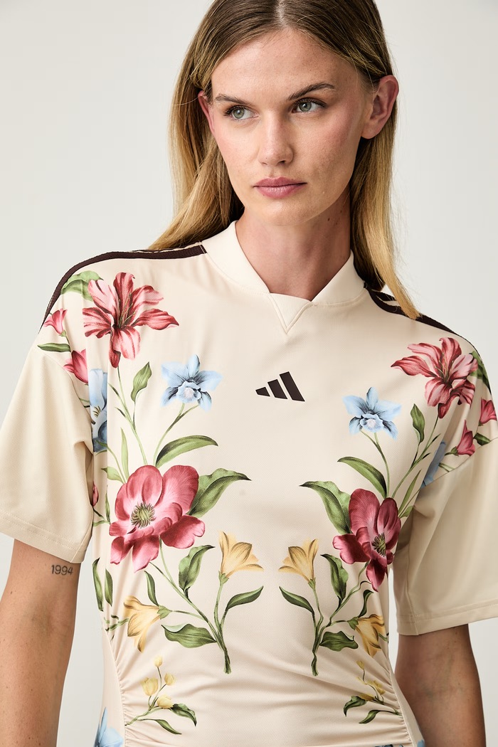 adidas haljina x Farm Rio bež KR0257
