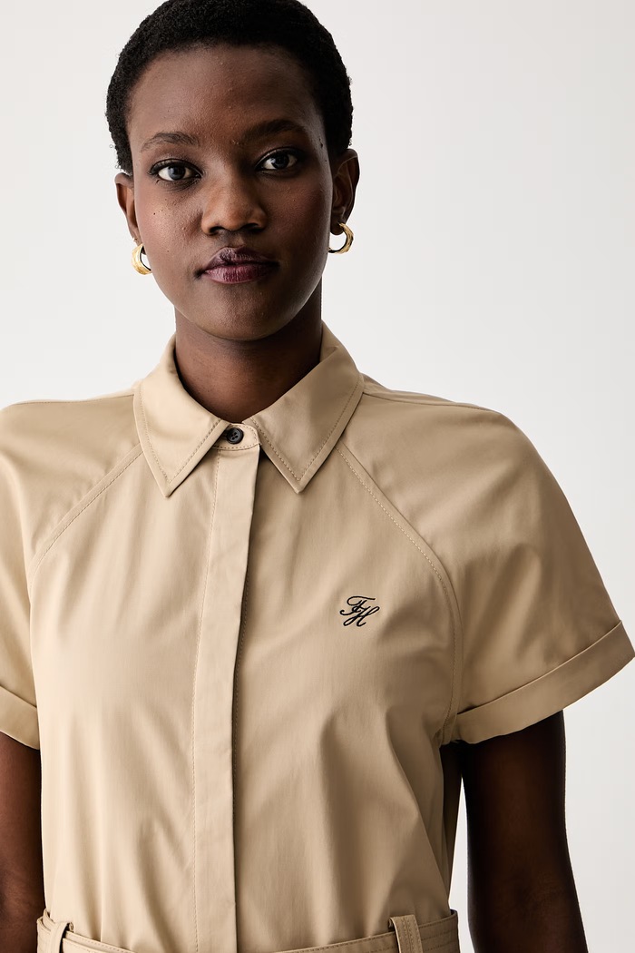 Tommy Hilfiger obleka A-kroja z bombažem bež WW0WW51029
