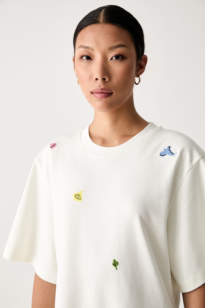Marimekko рокля от памук с еластан бежов 095916