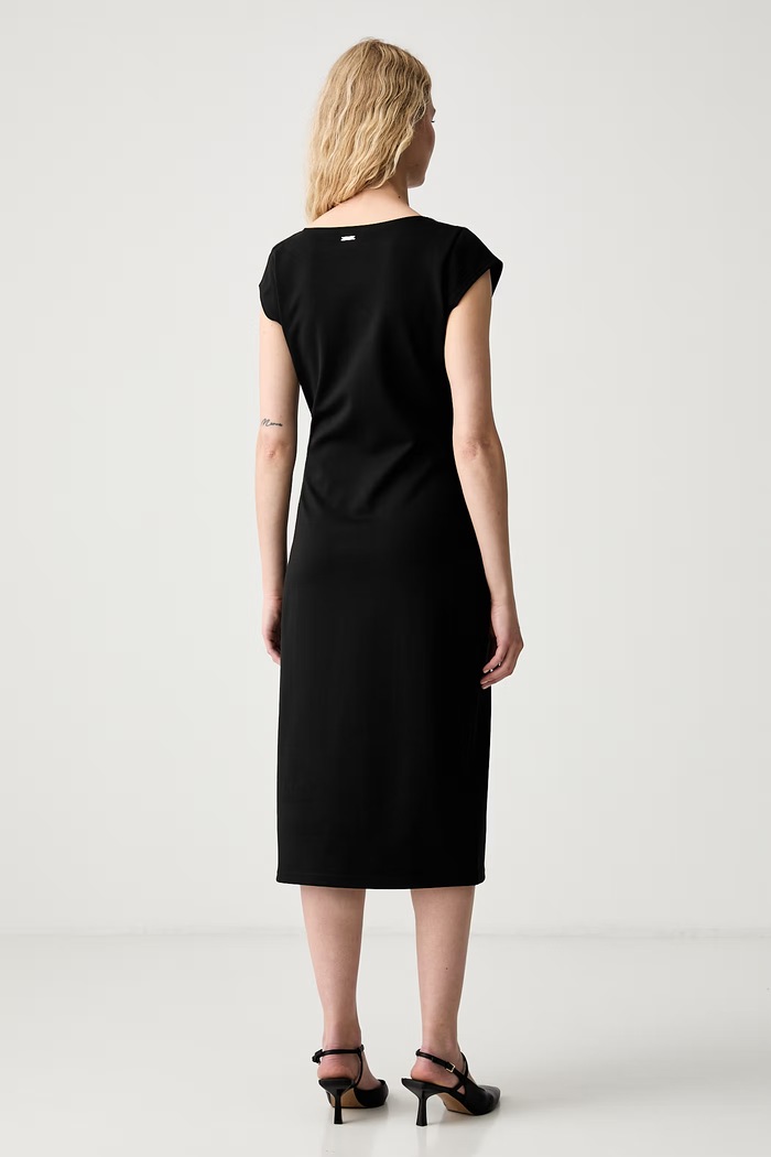 Oblečenie Calvin Klein šaty LV047G232G čierna
