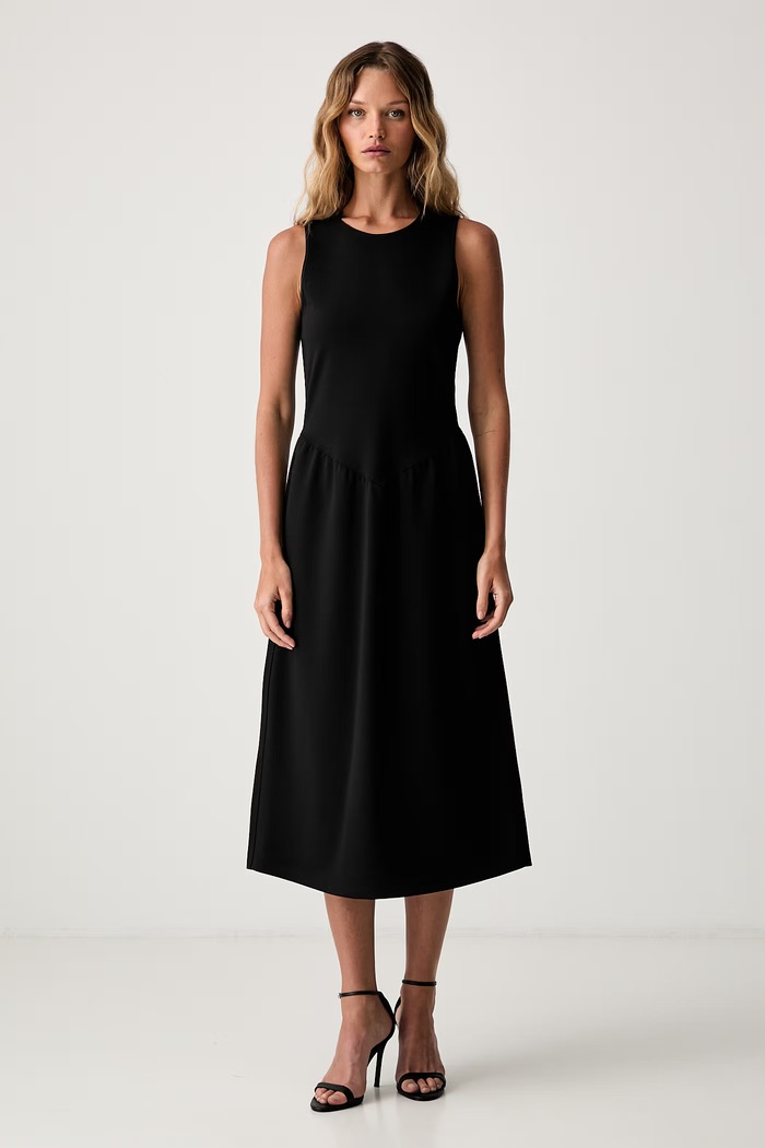 Calvin Klein haljina A-kroja crna LV044G207G