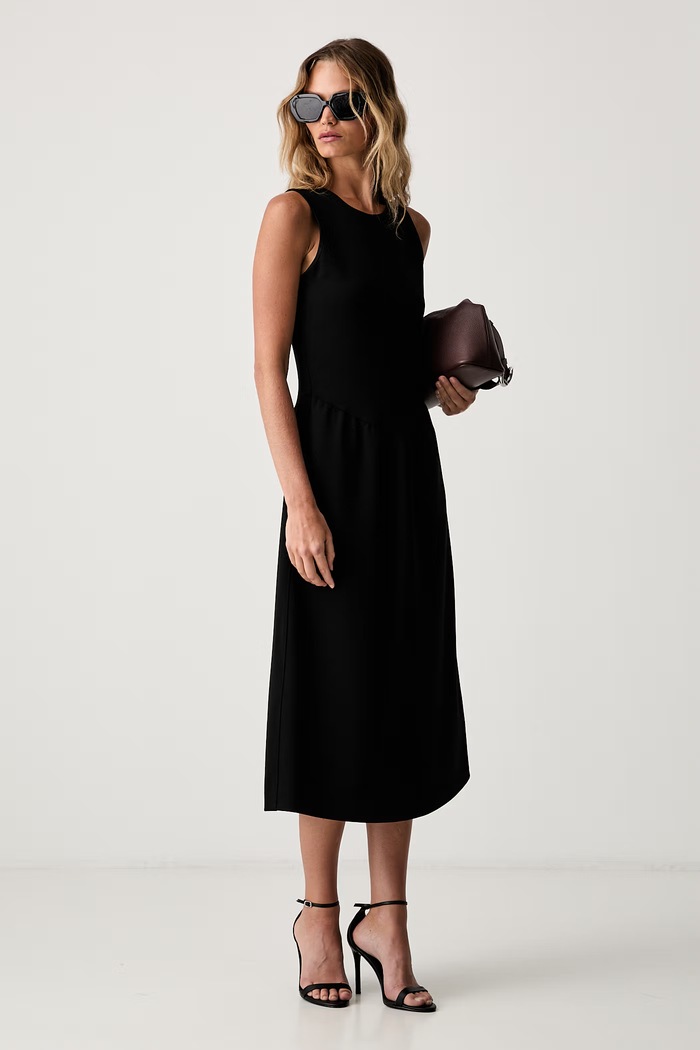 Calvin Klein haljina A-kroja LV044G207G crna AW26