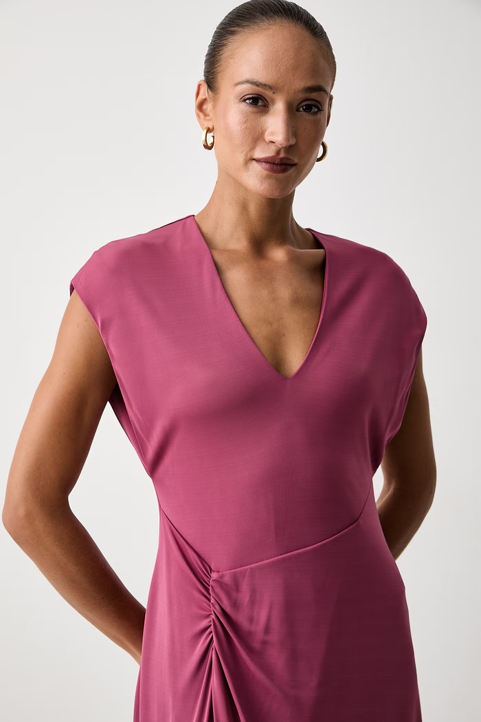 BOSS sukienka z wiskozy Epuety różowy 50562088