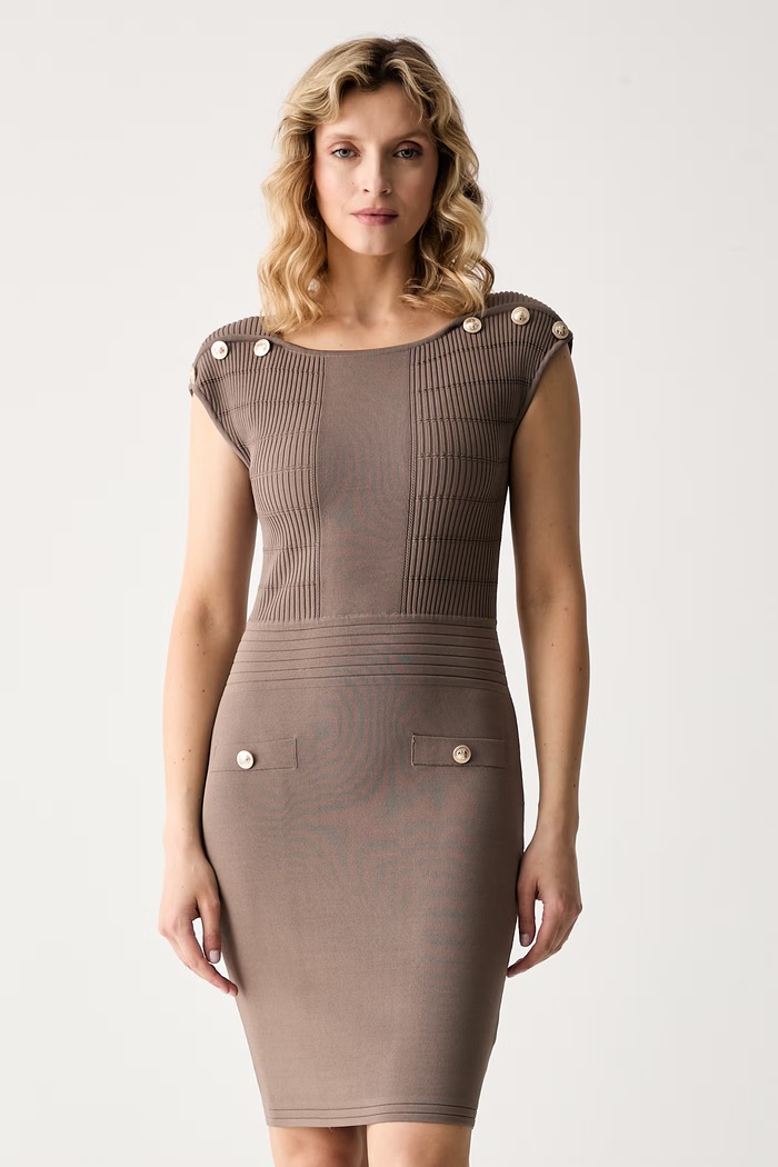 Guess vestito con viscosa CARMEN beige W6YK34.Z0969