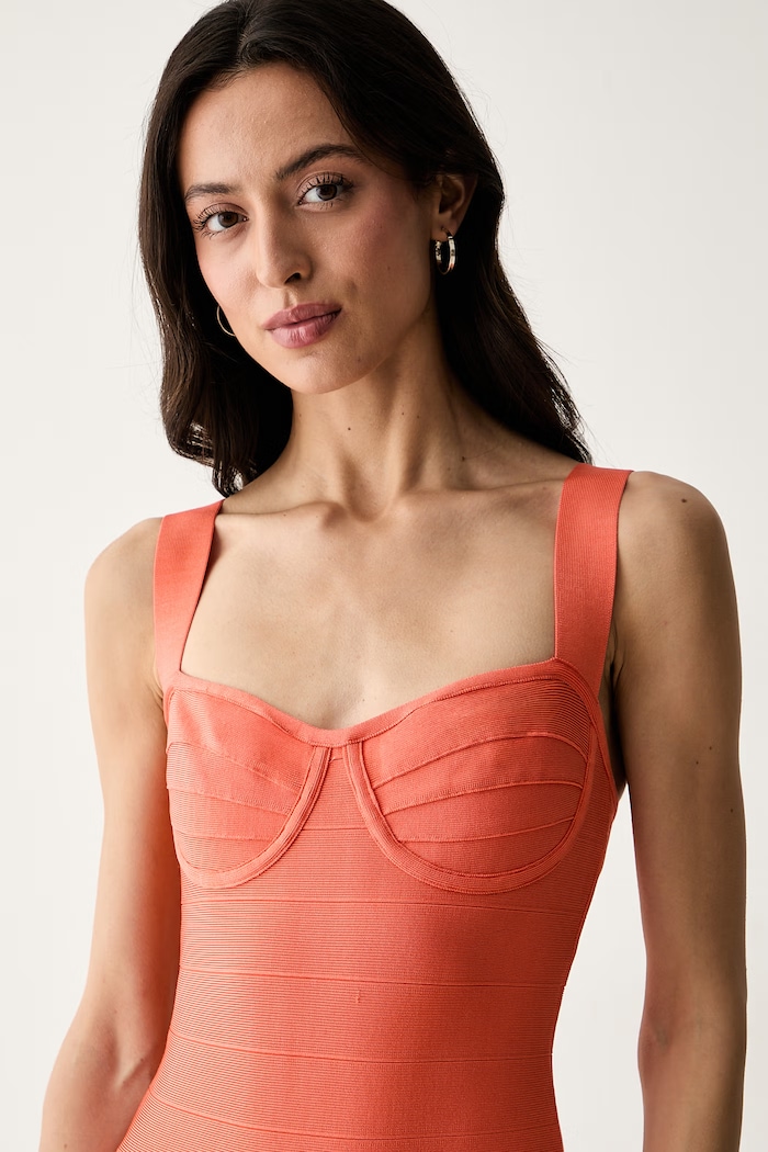 Marciano by Guess priliehavé šaty s viskózou NIKKI oranžová G6YK44.Z1111