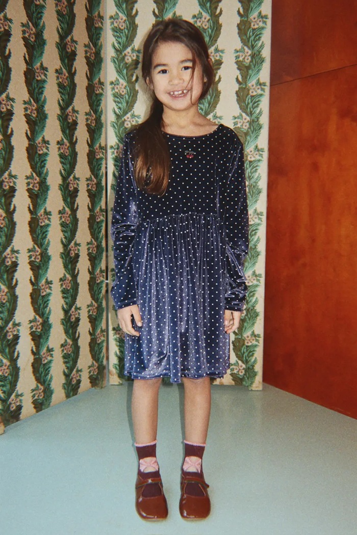Konges Sløjd Sukienka welurowa DITZY DRESS GRS KS106444.9BY2