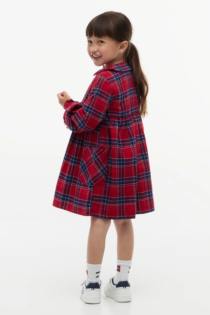 Dziewczynka Tommy Hilfiger Sukienka rozkloszowana bawełniana KG0KG09719.9BY2 czerwony