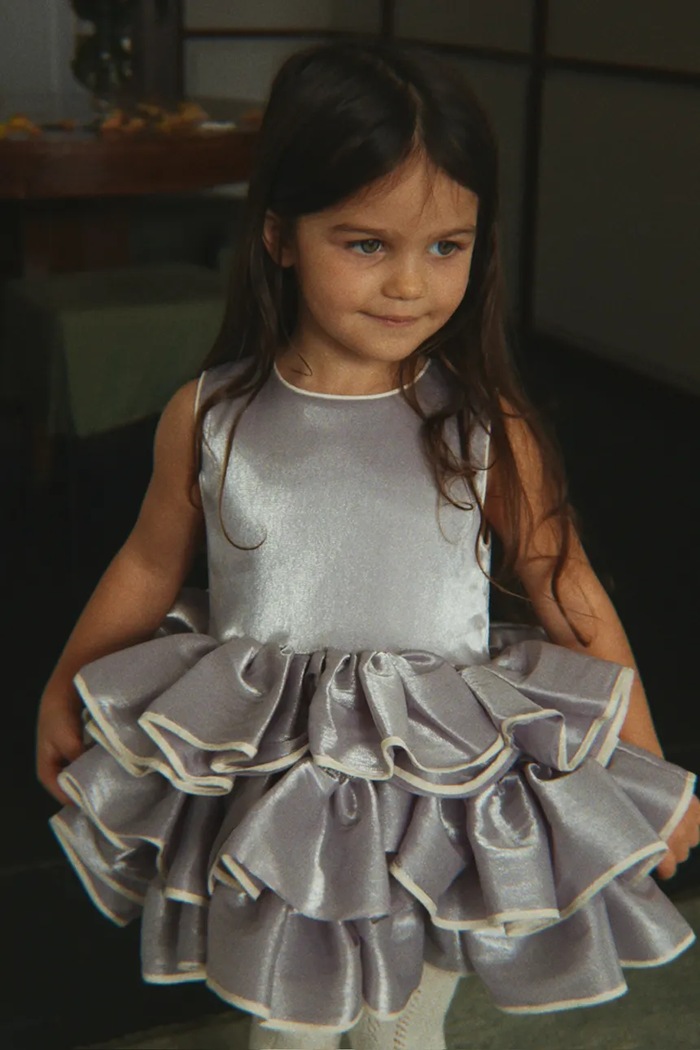 Sukienka FIA FRILL DRESS GRS Konges Sløjd KS106017.9BY2 niebieski