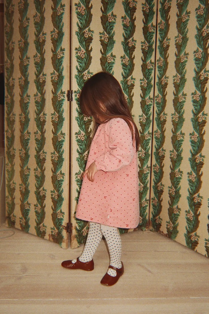 Konges Sløjd Sukienka bawełniana MARLO DRESS GOTS KS106146.9BY2