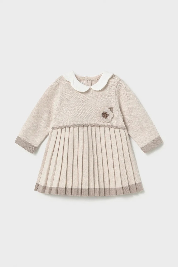 Mayoral Newborn sukienka rozkloszowana z bawełną beżowy 2815.2L.Newborn.9BY2