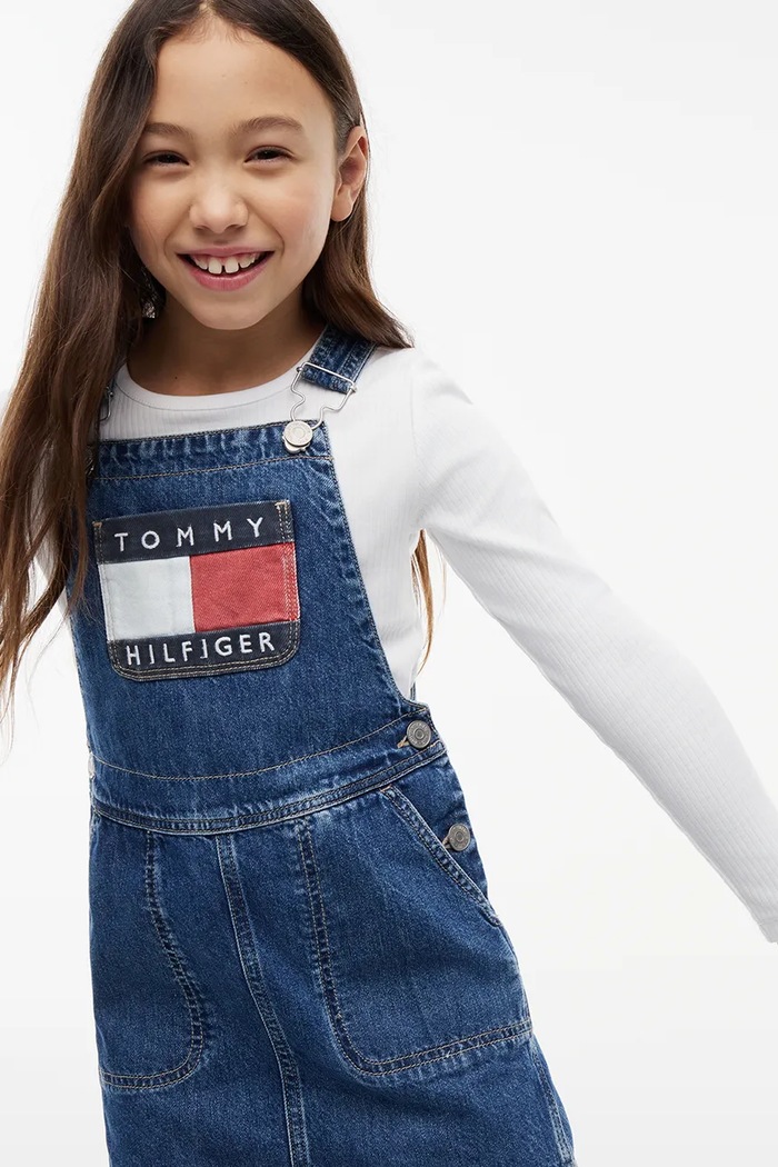 Tommy Hilfiger sukienka jeansowa niebieski KG0KG09402.9BY2