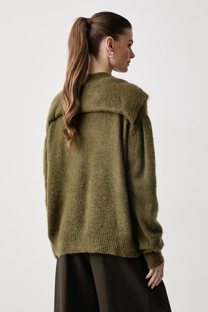 Odzież Haveone Sweter damski z dodatkiem wełny MMA.R143 zielony