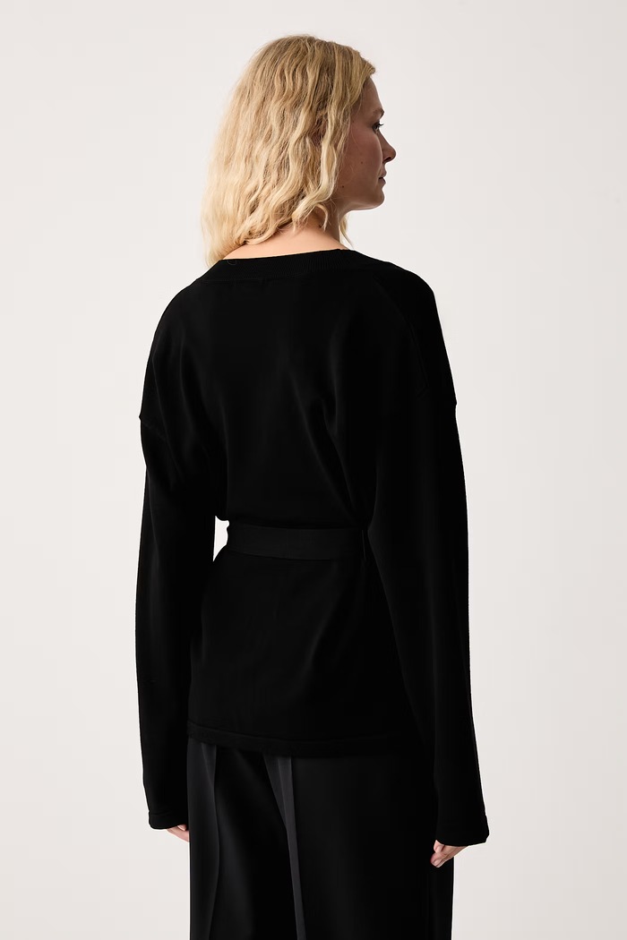 Odzież Le Privé Kardigan damski z wiskozą YVETTE SWEATER NOIR LP00694 czarny