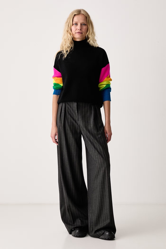 From Future Sweter damski kaszmirowy WPM03967 czarny AW26