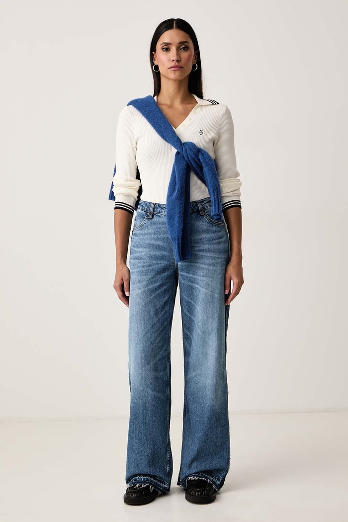 Guess Jeans Sweter damski z wiskozy W6BR16.Z1261 beżowy AW26