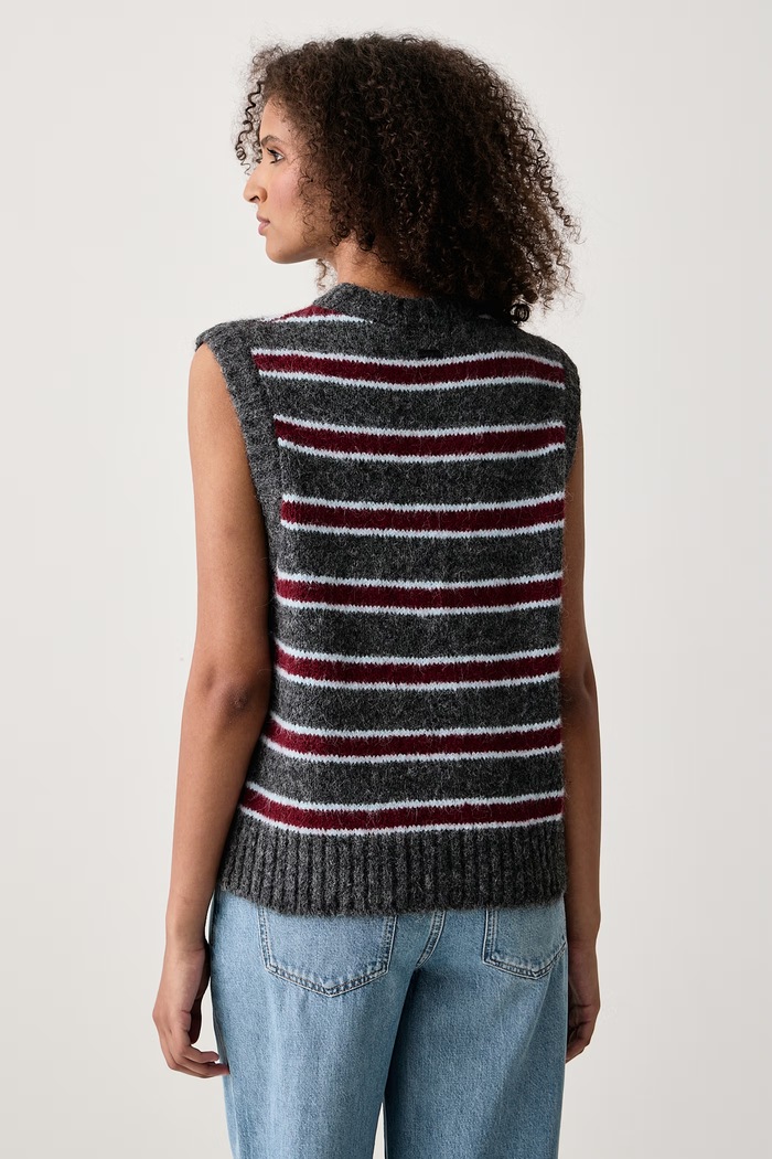 Odzież Levi's Kamizelka damska z dodatkiem wełny ALICE SWEATER 008S5 szary