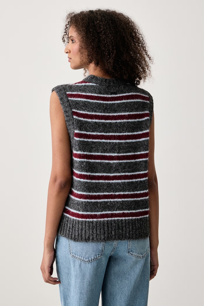 Odzież Levi's Kamizelka damska z dodatkiem wełny ALICE SWEATER 008S5 szary