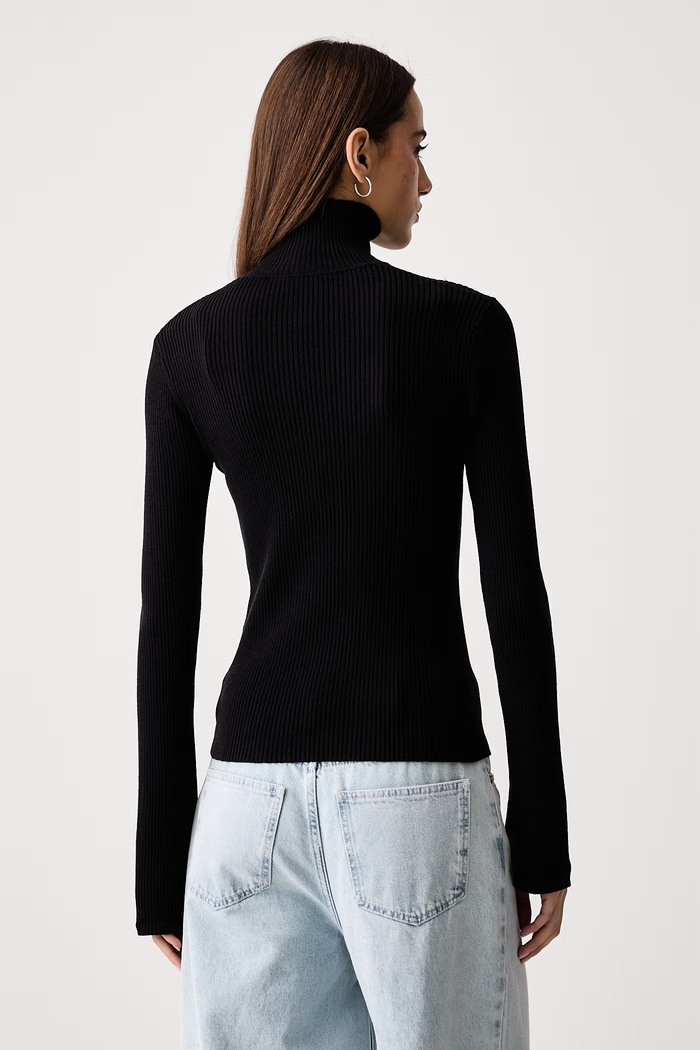 Odzież Karl Lagerfeld Jeans Golf damski z wiskozą B4W18001 czarny