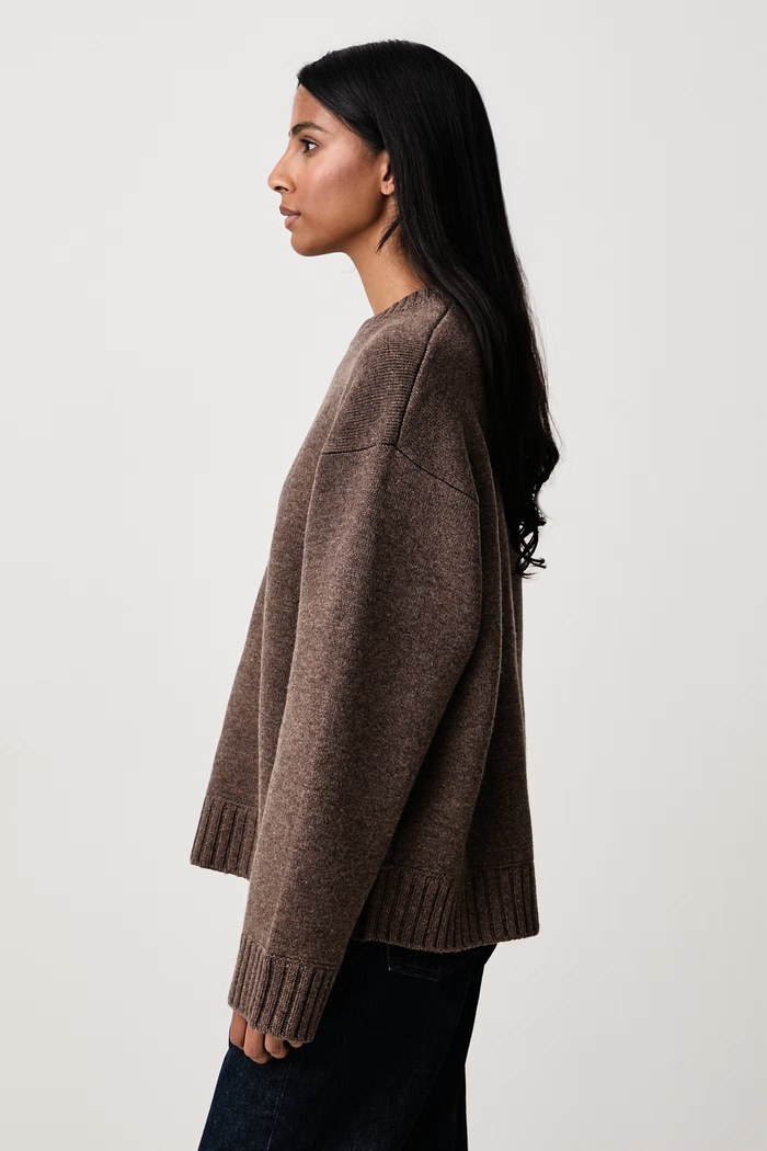Sweter z wełną damski GANNI A1150061 brązowy