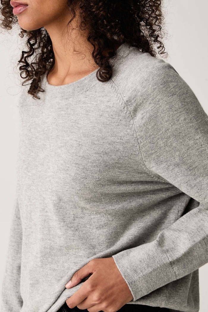 Sweter damski z bawełną Marc O'Polo 5000006907 szary