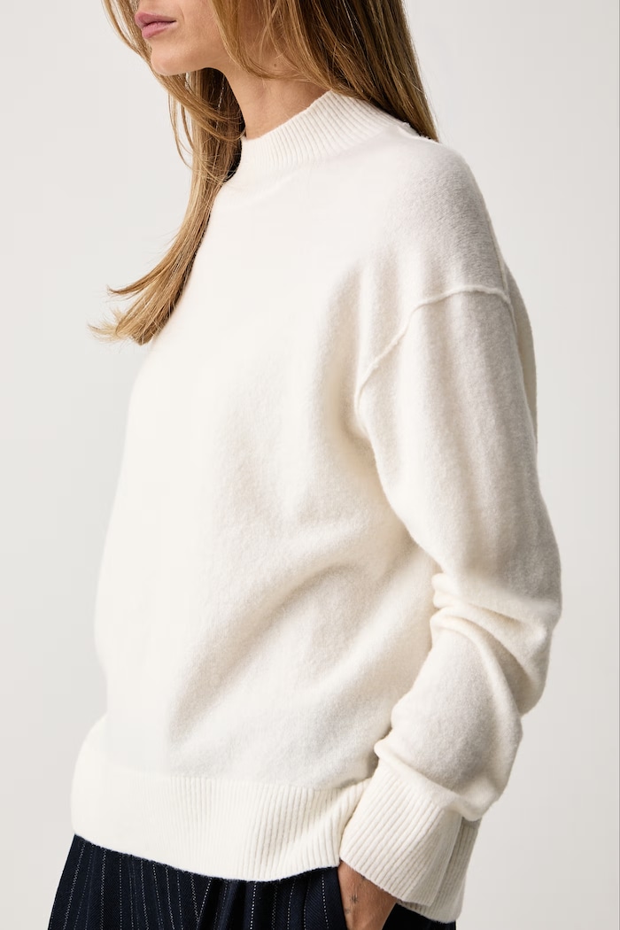 Sweter damski z wełną Marc O'Polo 5000007108 beżowy