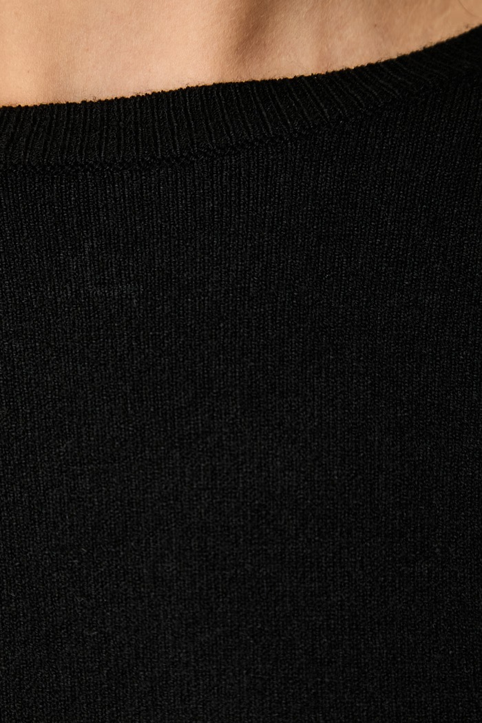 ViCOLO sweter damski z wiskozą 2AC2056 czarny