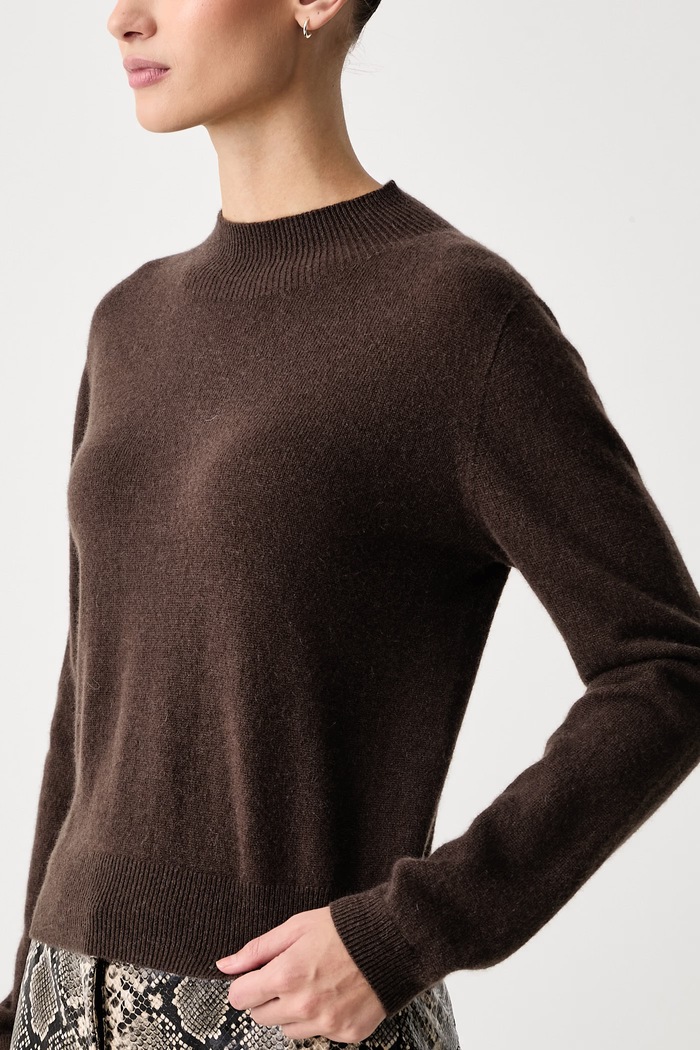 Sweter damski kaszmirowy Kaos SIHKT013 brązowy