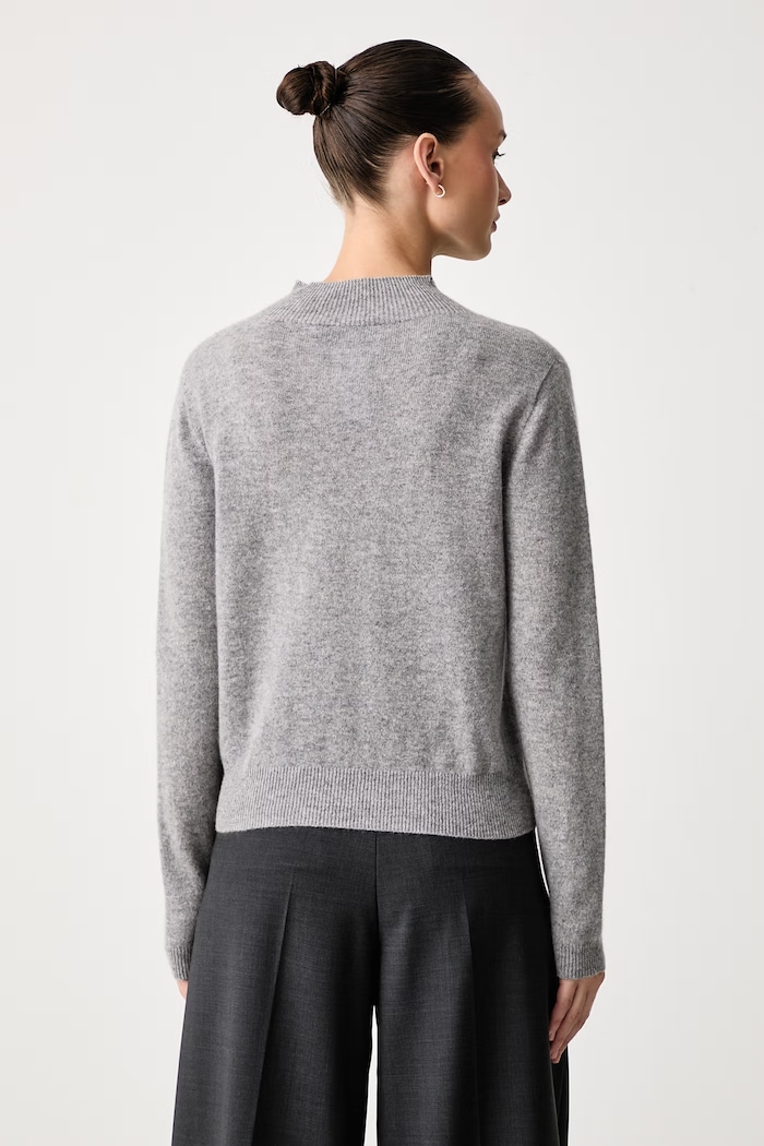 Odzież Kaos Sweter damski kaszmirowy SIHKT013 szary