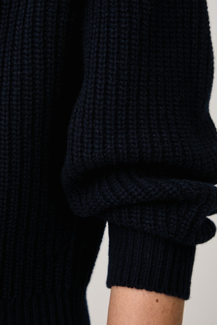Sweter damski wełniany WKDLASER Weekend Max Mara granatowy 2625366182600