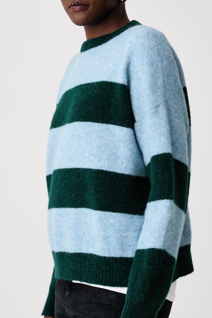 Sweter damski z dodatkiem wełny WKDTUONO Weekend Max Mara 2625366152600 niebieski