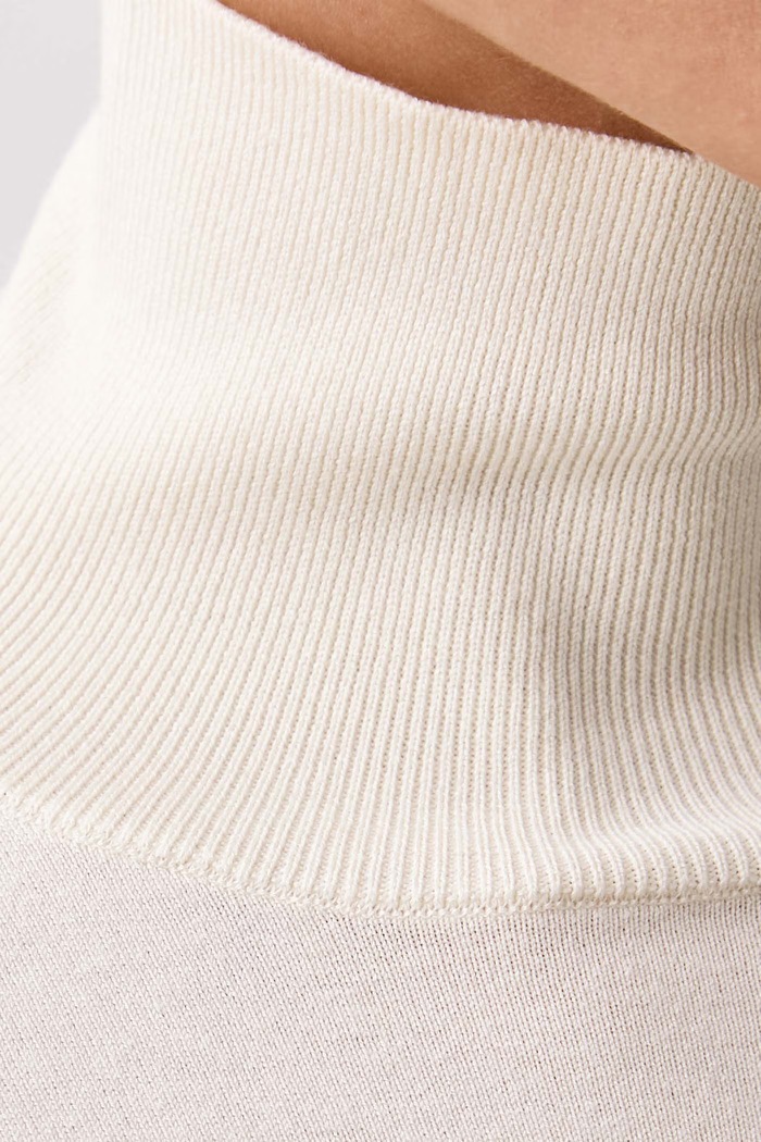 Weekend Max Mara Rolák dámský s příměsí hedvábí WKDKIKU 2625366092600