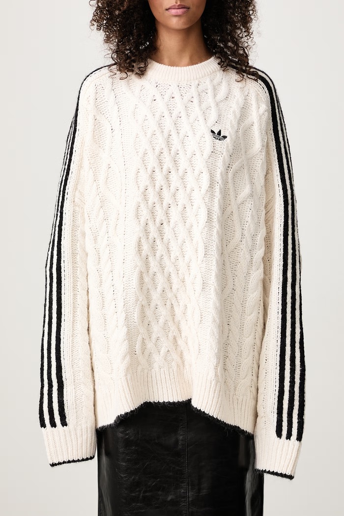 Cableknit sweter damski adidas Originals beżowy KR9620