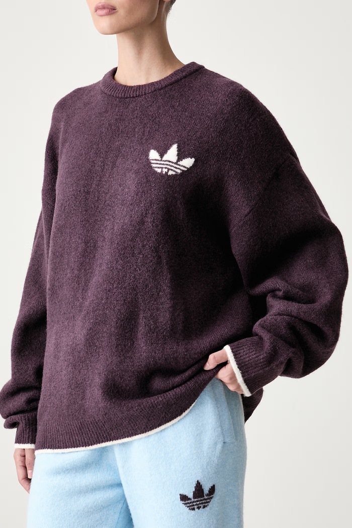 Sweter damski z dodatkiem wełny Essentials adidas Originals LF6549 fioletowy