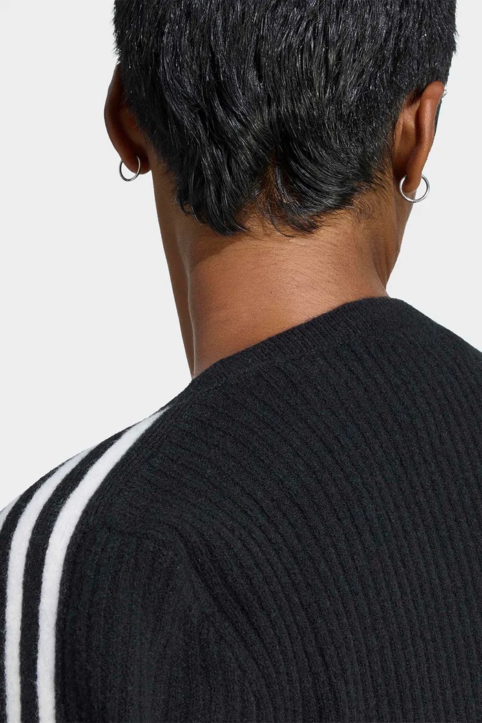 Sweter damski z dodatkiem wełny Adiluna Season 2 x Jennie adidas Originals czarny LD8933