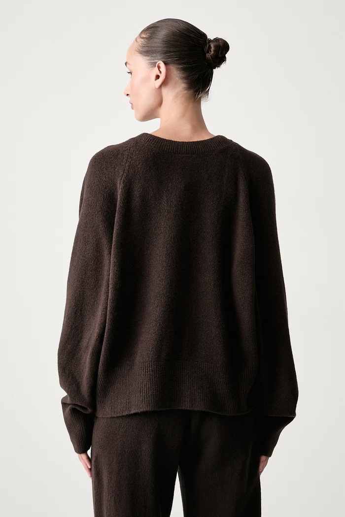 Odzież adidas Originals Sweter damski Essentials Knit IA4444 brązowy