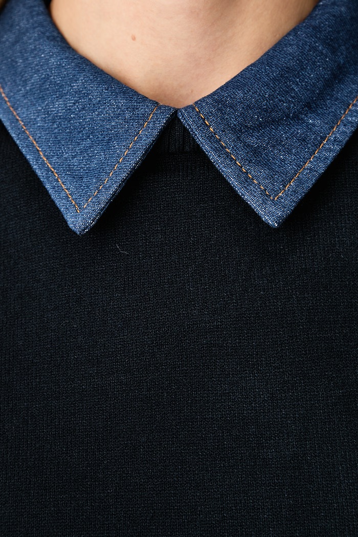 Sweter damski z wiskozą Morgan granatowy MJANO
