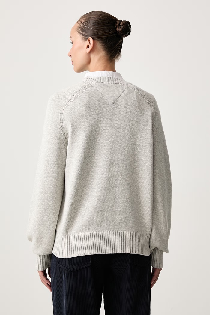 Odzież Tommy Jeans Sweter damski z wełną DW0DW23450 szary