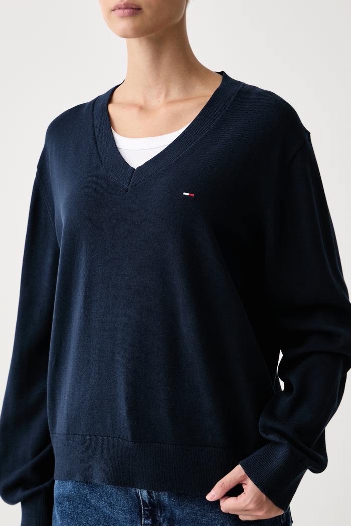Πουλόβερ γυναικείο βαμβακερό Tommy Jeans DW0DW23362 σκούρο μπλε