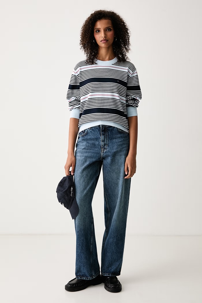 Tommy Jeans Pulover za žene od pamuka DW0DW23360 plava AW26