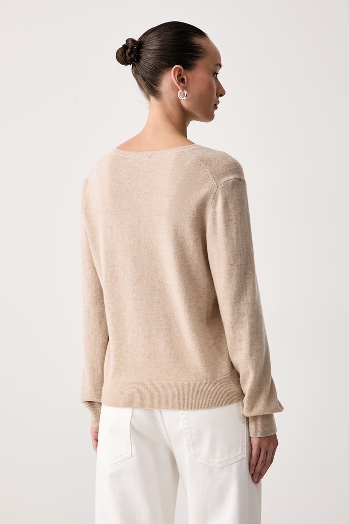 Odzież United Colors of Benetton Sweter damski wełniany 1002D403X beżowy