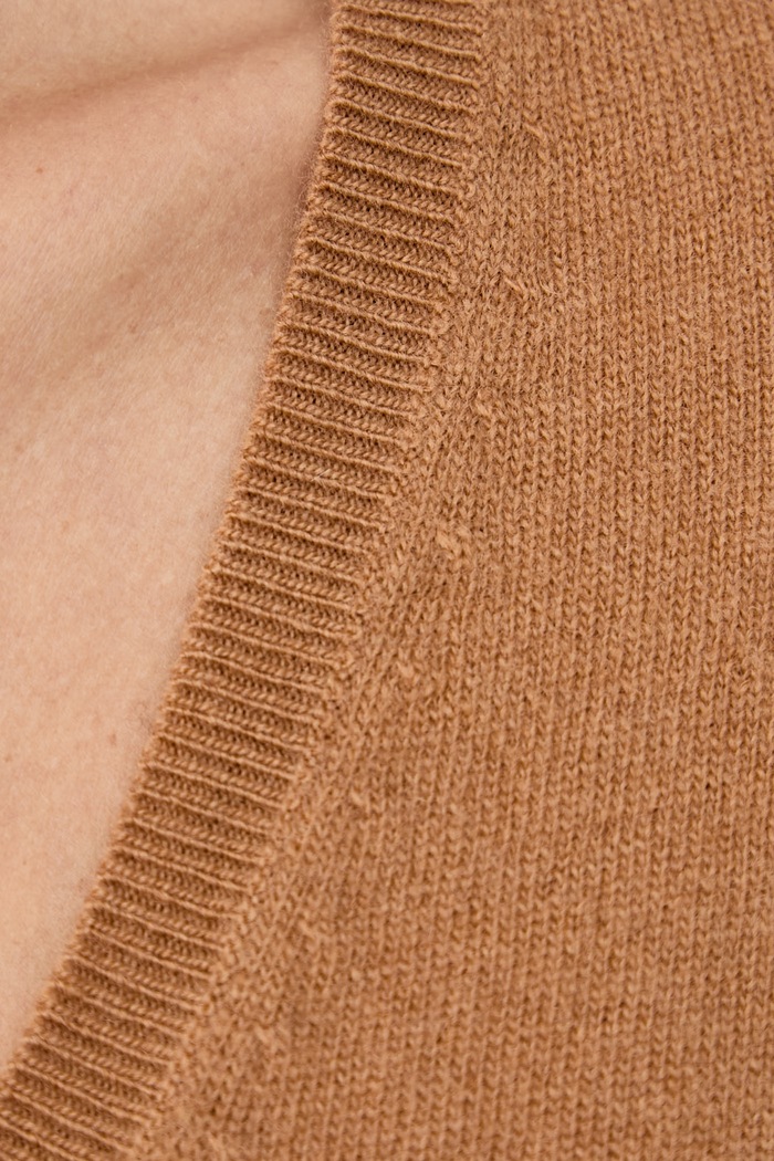 Sweter damski wełniany United Colors of Benetton brązowy 1002D403X