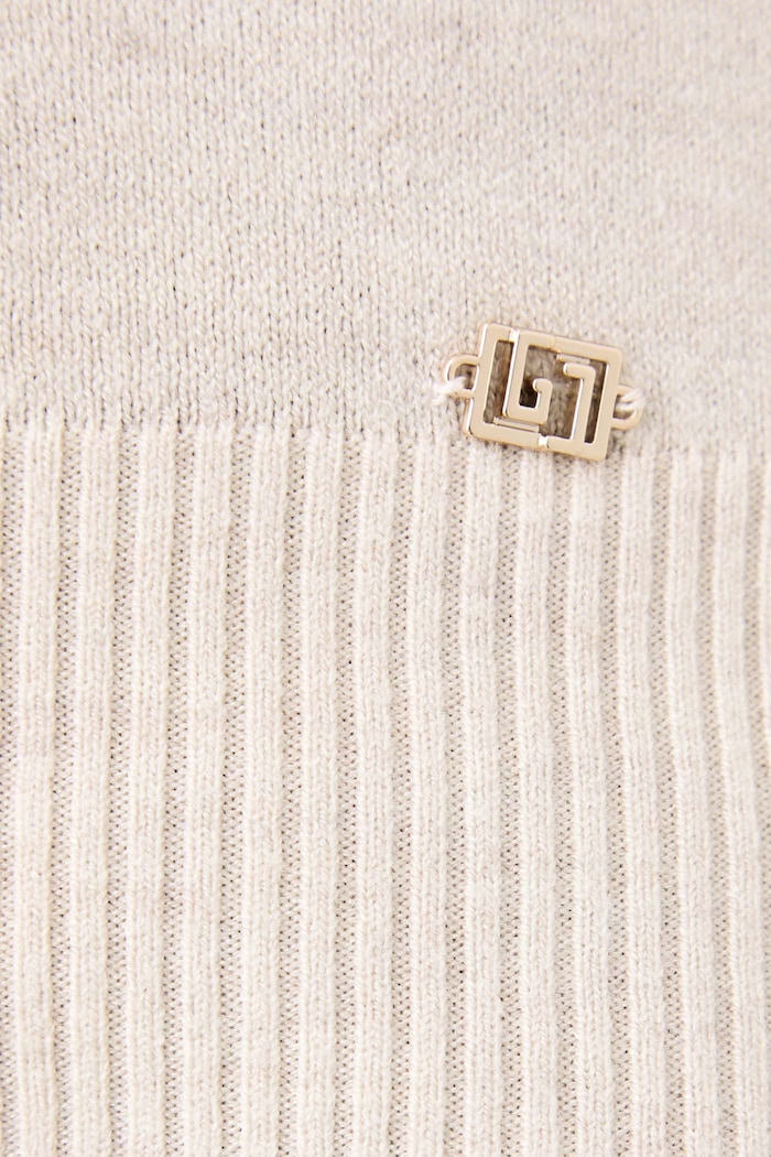 Sweter damski z wiskozą Gaudi beżowy 621BD53079