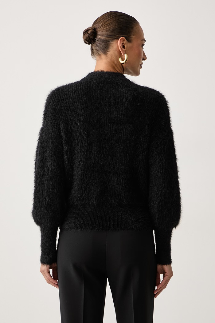 Odzież Guess Sweter damski KEYLA W6BR80.Z1839 czarny