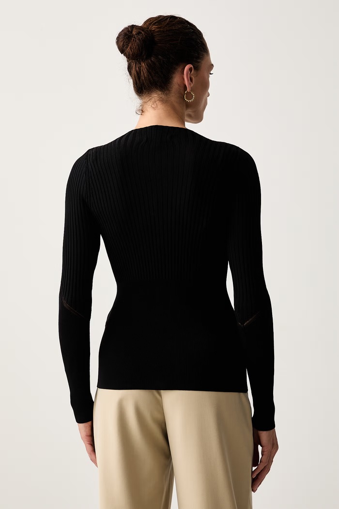 Дрехи Armani Exchange пуловер дамски с вискоза XW002627.AF10352 черен