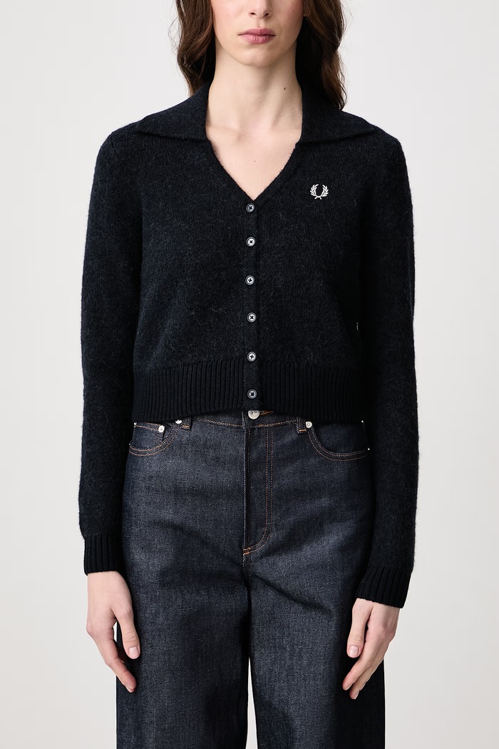 Kardigan damski z wełną Fred Perry granatowy K3166.608