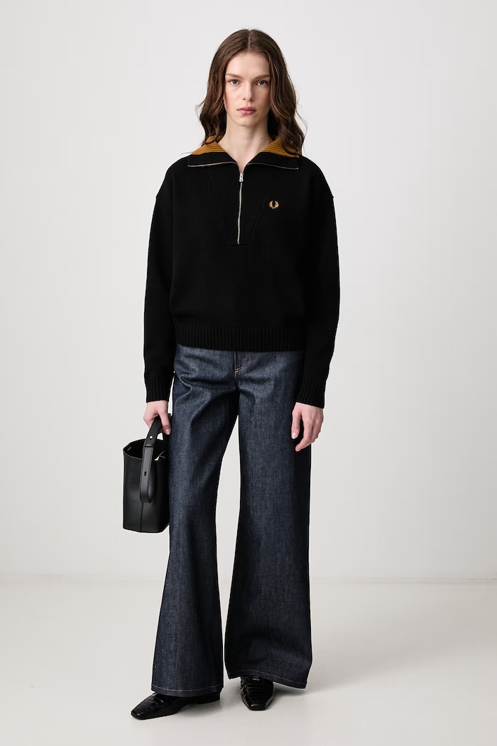Fred Perry Sweter damski z wełną K3142.102 czarny AW26