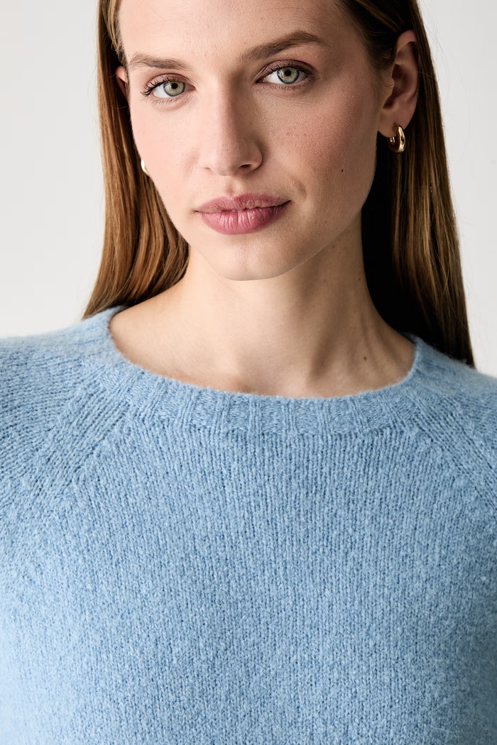 Weekend Max Mara sweter damski z dodatkiem wełny WKDGHIACCI niebieski 2625366211600