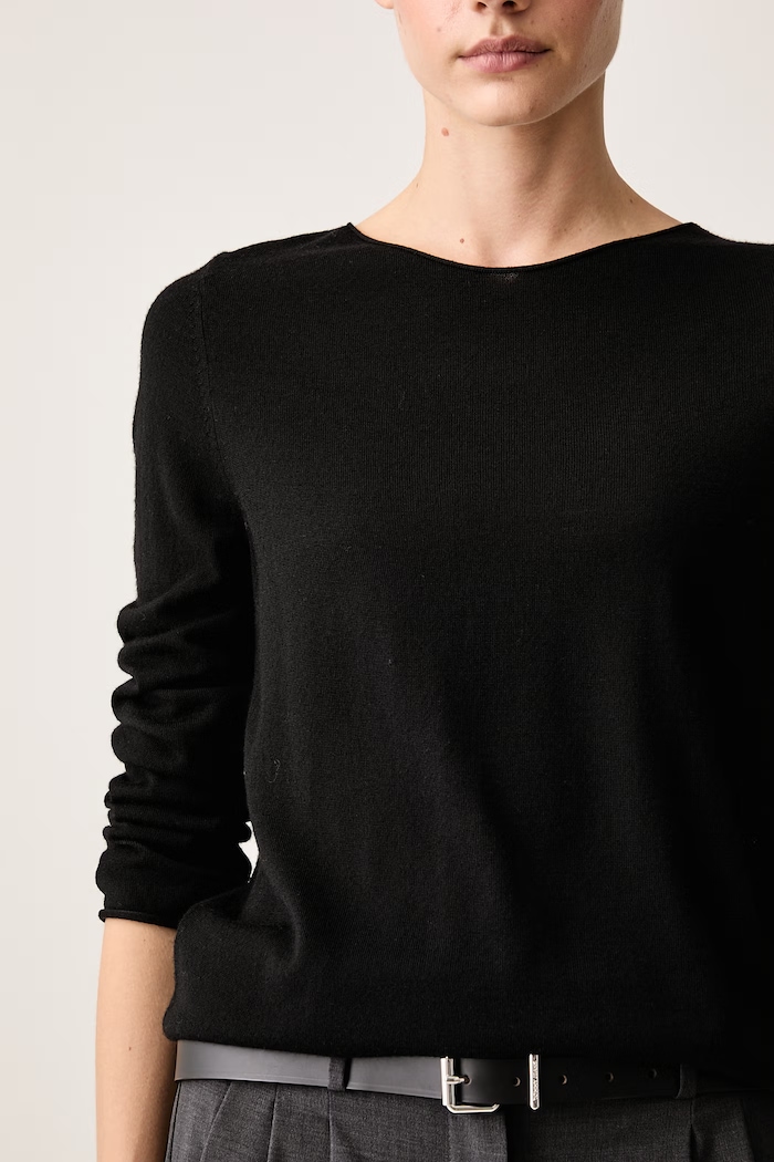 Sweter damski wełniany Marc O'Polo 5000008635 czarny