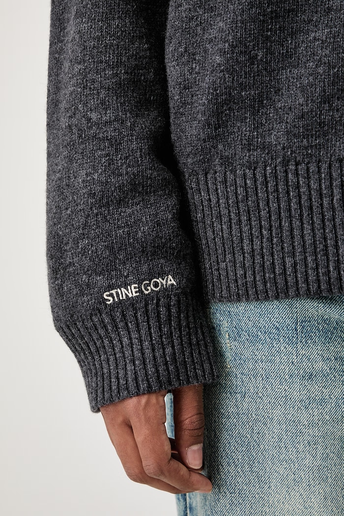 Sweter damski z wełną Stine Goya szary SG.AW26.K099.2469