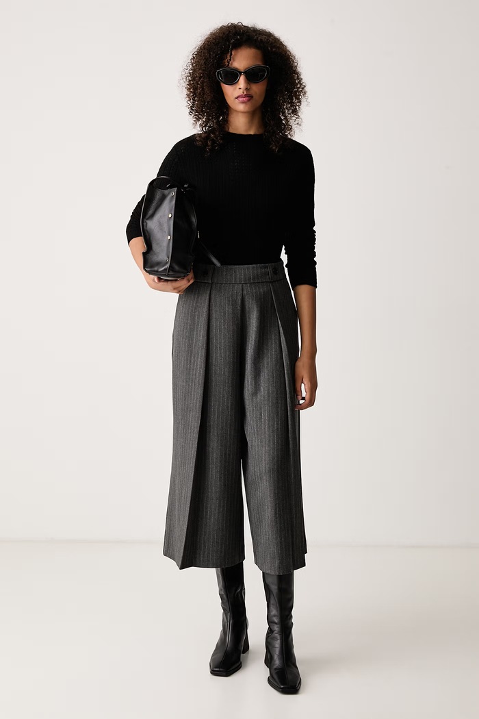 Joop! Sweter damski wełniany 30104505 czarny AW26